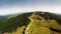 Un traseu din România sălbatic, primitor și aproape uitat de turiști, promovat de presa străină