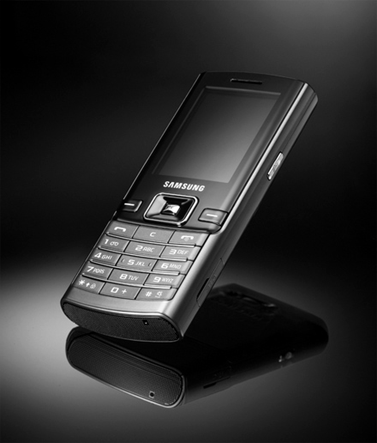 Samsung D780 