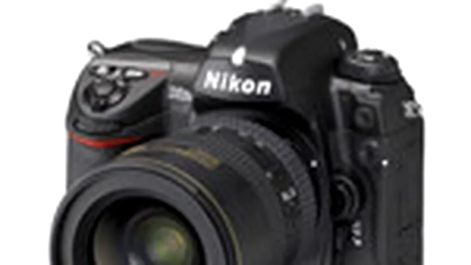 Se aşteaptă noi camere foto profesionale de la Nikon
