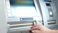 Reguli la bancomat. Numerarul nu mai poate fi eliberat în aceste cazuri. Clienții trebuie să notifice banca