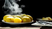 Alimente pe care le consumi ÎN MOD GREȘIT și nu știi!