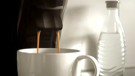Un bărbat a descoperit că aparatul de cafea smart al părinților săi a consumat 1 TB de date în 10 zile