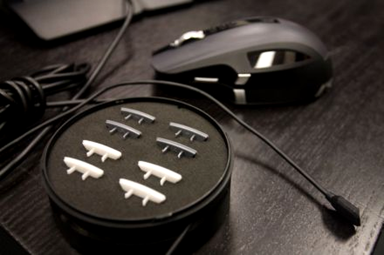 Microsoft SideWinder X8 - piciorusele interschimbabile