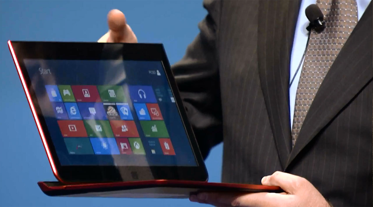 Intel ne prezintă un Ultrabook hibrid, cu ecran glisant