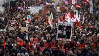 VIDEO. Franța, paralizată din nou de proteste. Peste 1 milion de oameni, în stradă