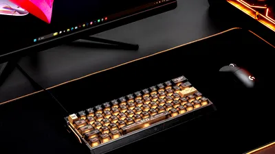 EV63 EDG Edition, tastatura Iqunix dedicată unei echipe de eSports