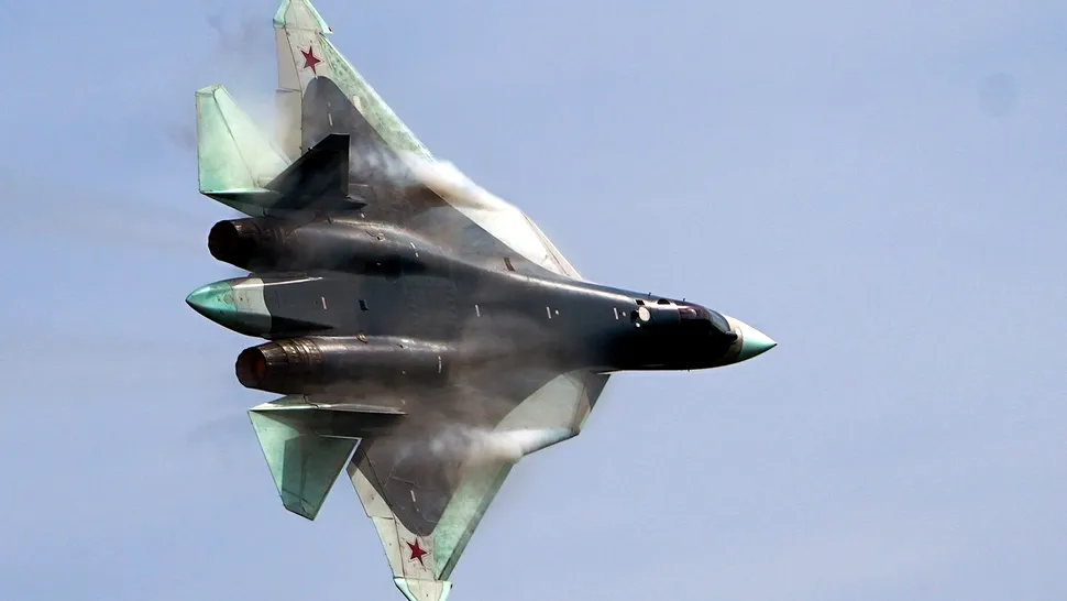 VIDEO: Aflăm un detaliu nou despre Sukhoi Su-57 „Felon”, avionul invizibil al lui Putin