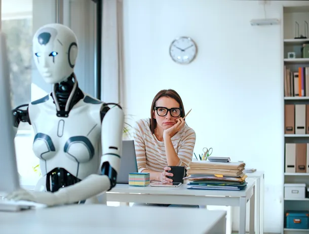 Folosirea chatboților AI la muncă poate provoca oboseală mintală