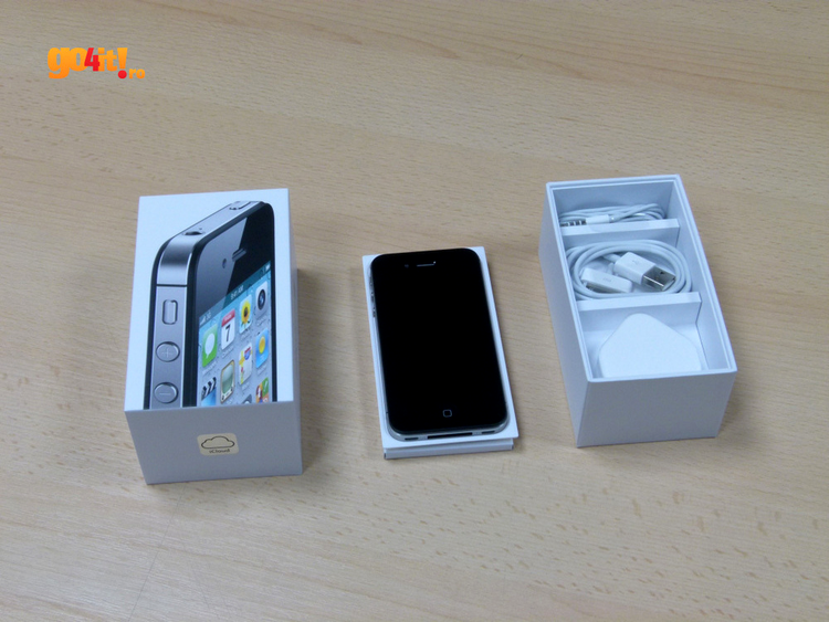 iPhone 4S