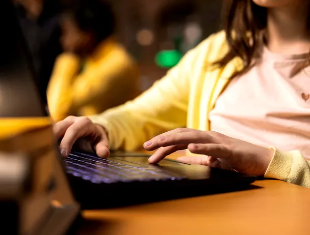 Finanțare de 29,2 milioane de lei pentru digitalizare: 187 de companii și instituții din România vor primi sprijin gratuit pentru adopția inteligenței artificiale