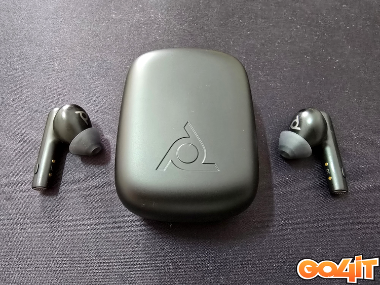 Poly Voyager Free 60 UC