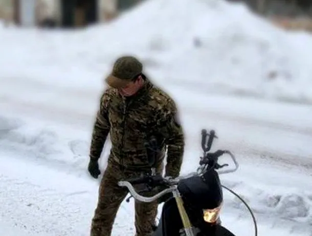 FOTO Armata rusă a primit trotinete electrice marca Kalașnikov. Cum arată și ce caracteristici tehnice au?