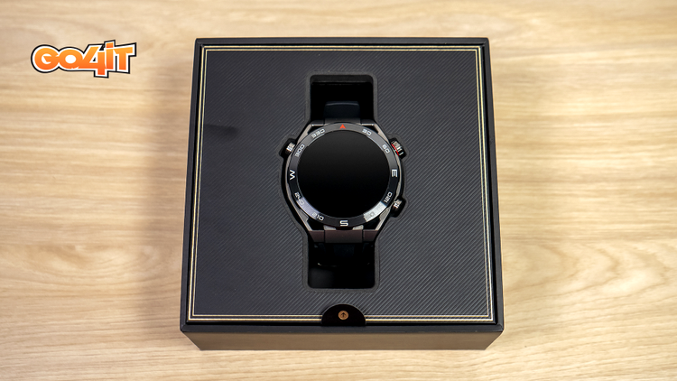 Huawei Watch Ultimate in box