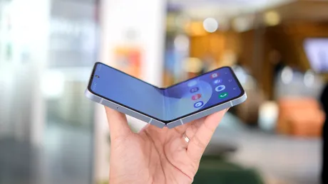 Piața de smartphone-uri pliabile crește ușor în Europa, condusă în continuare de Samsung