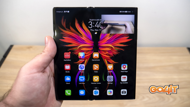 Huawei Mate Xs 2 picture in picture