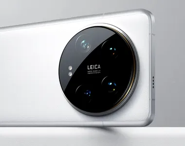 Xiaomi 17 Ultra va fi lansat în Europa cu un design și un nume diferite