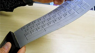 O tastatură flexibilă groasă de numai 1,5 milimetri promite un răspuns tactil real