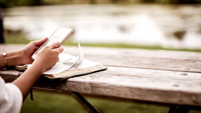 O vulnerabilitate a aplicației de rugăciune „Click to Pray” a Vaticanului a expus numele și adresele de e-mail ale peste 700.000 de utilizatori