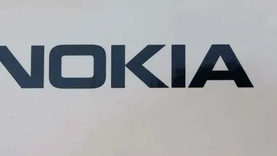 Cum ar putea arăta cel mai compact smartphone Nokia. Are ecranul pătrat