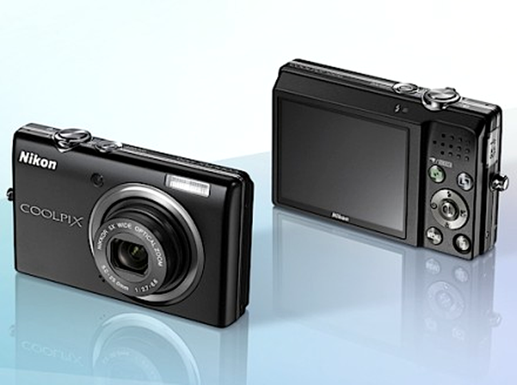 Nikon Coolpix S570