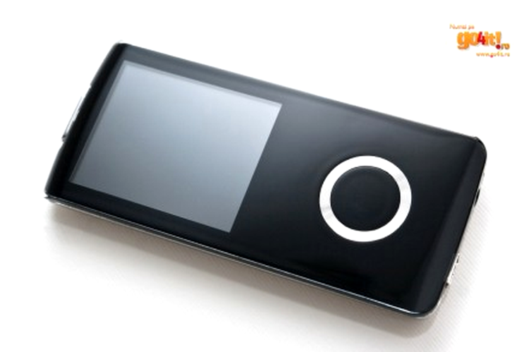 Playbox Quadro440, un player MP3 fara pretentii