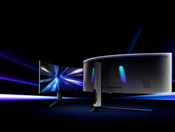 TCL a lansat monitorul curbat 57R94 cu rezoluție 4K duală
