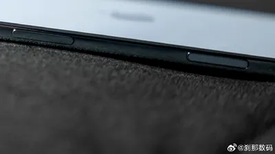 iPhone Ultra: mai subțire ca Air, deschis. Apple împinge limitele designului