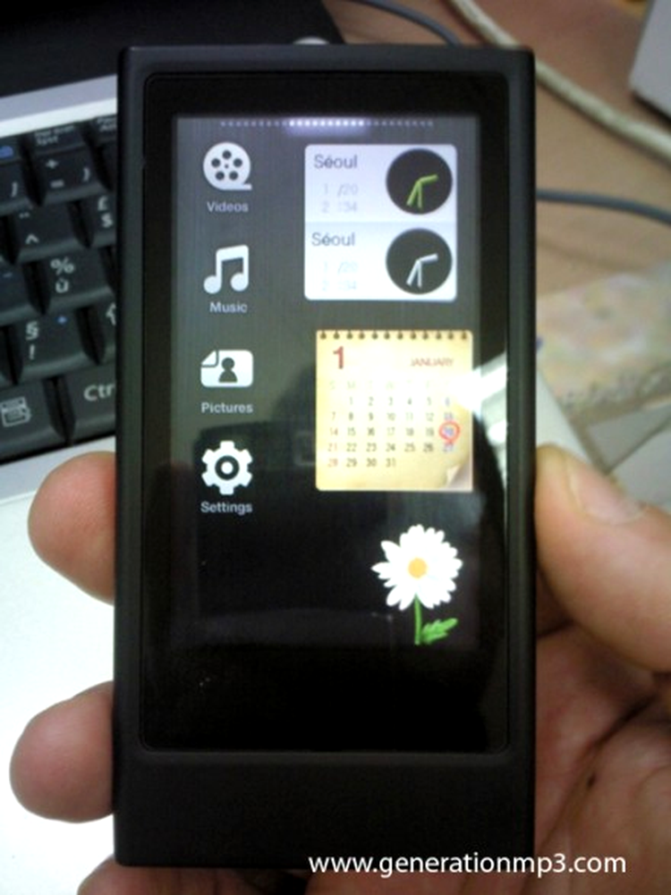 Samsung P3 - urmasul modelului YP-P2