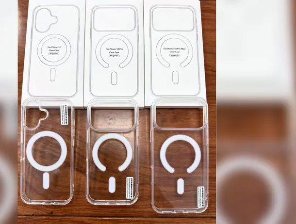Husele și carcasele pentru iPhone 18 Pro “scăpate” pe Internet sugerează că Apple ar reveni la design-ul tradițional al acestor accesorii