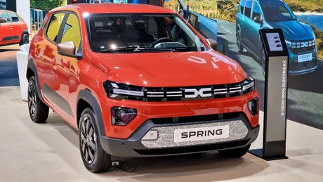 Piața auto din România a crescut în luna iunie: mașinile electrice marchează un salt spectaculos