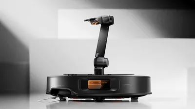 Roborock participă la CES 2025 cu Saros Z70, aspiratorul robot cu braț inteligent