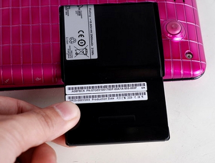 Tastatura cu butoane separate a fost adoptată pentru netbook-uri
