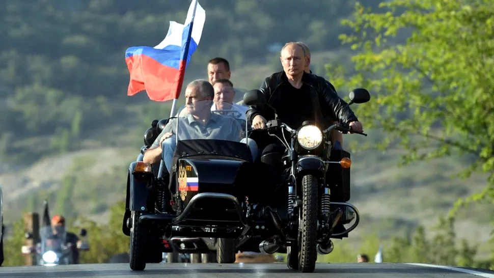 Ce știm despre motocicleta electrică dezvoltată la inistențele lui Vladimir Putin