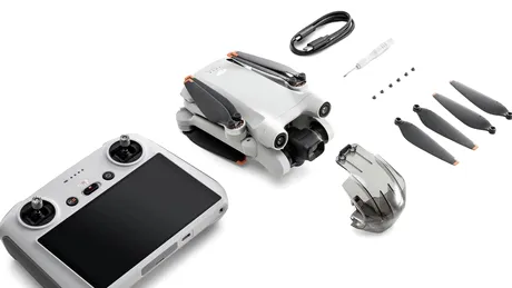 DJI Mini 3 Pro scos din cutie și demonstrat înainte de anunțul oficial. VIDEO
