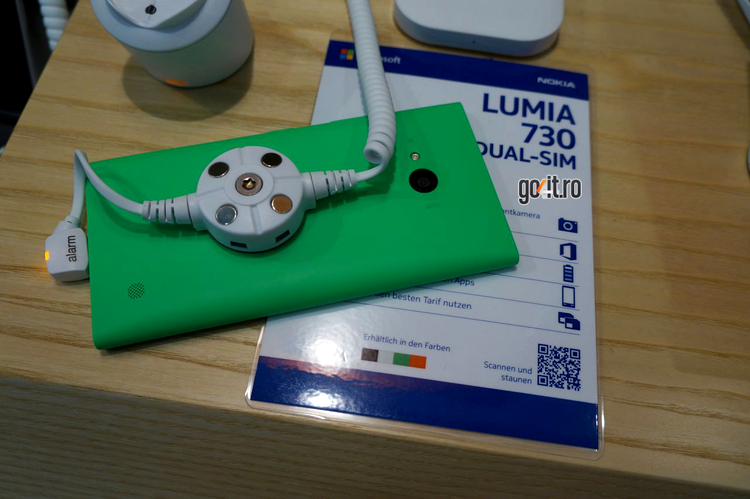 Nokia Lumia 730
