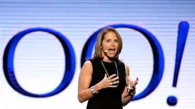 Katie Couric, una dintre cele mai cunoscute şi bine plătite feţe ale Yahoo!, prinsă că foloseşte Gmail