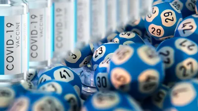 Cum participi la Loteria de Vaccinare, care pune în joc premii în valoare de 15.000.000 lei