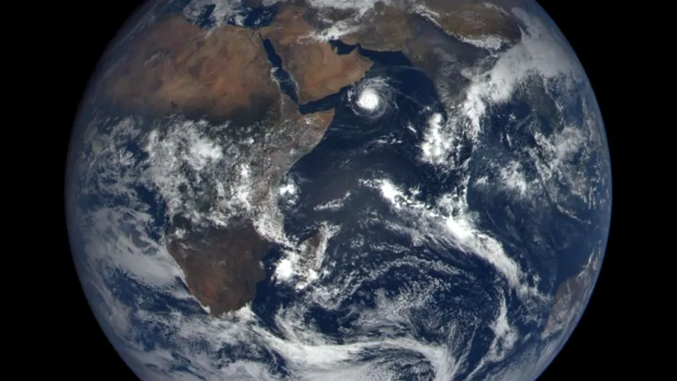 Cum arată pământul astăzi - locul unde găseşti imagini din satelit obţinute în timp real