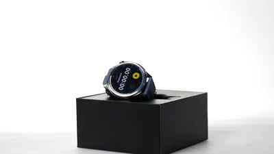 Review HUAWEI Watch GT 5: Smartwatch elegant cu tastatură integrată și sistemul inovator TruSense