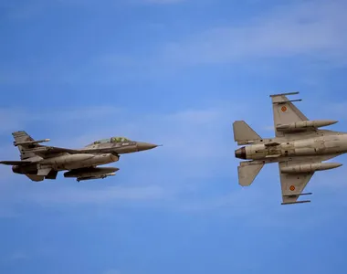 Avioane F-16 românești au interceptat și doborât două drone de atac în apropiere de Sulina