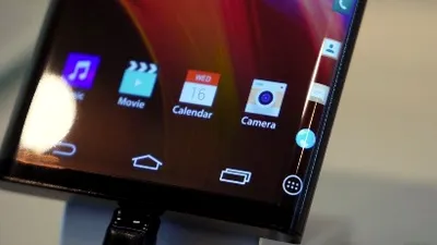 Mai bun decât Galaxy Note Edge: LG arată un smartphone cu ecran extins pe două laturi ale carcasei