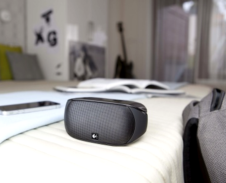 Logitech Mini Boombox - util în călătorii