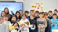 Elevii învață să iubească animalele: Săptămâna Altfel aduce în școli câini, jucării handmade și lecții de empatie (FOTO)