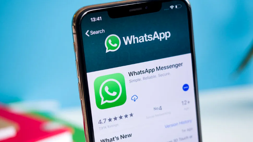 Versiunea WhatsApp pentru iOS primeşte opţiune call waiting şi noi setări pentru confidenţialitate