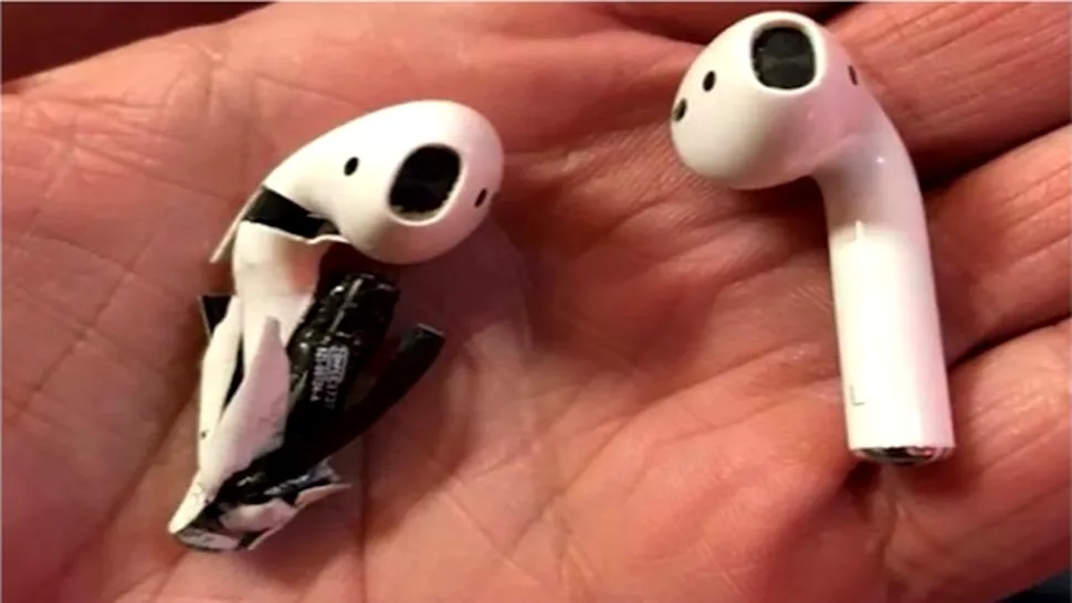 Una dintre căştile Apple AirPods a început să fumege la urechea unui utilizator, apoi a luat foc