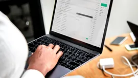 Seller din eMAG Marketplace, amendat cu peste 15.000 de lei după ce a trimis e-mailuri publicitare nesolicitate unei persoane