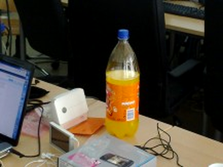 Nokia N86