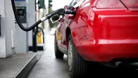 Preț carburanți sâmbătă, 17 octombrie. Cât costă benzina și motorina în weekend. Cele mai mici tarife