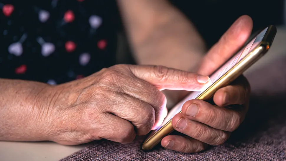„Vishing-ul”, tot mai popular: Înșelătoriile telefonice reprezintă 42% din fraudele raportate în 2026 - DNSC