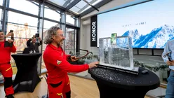 Honor anunță un parteneriat cu Serviciul Salvamont Zărnești. Chinezii vor echipa profesioniștii cu cele mai noi telefoane ale companiei